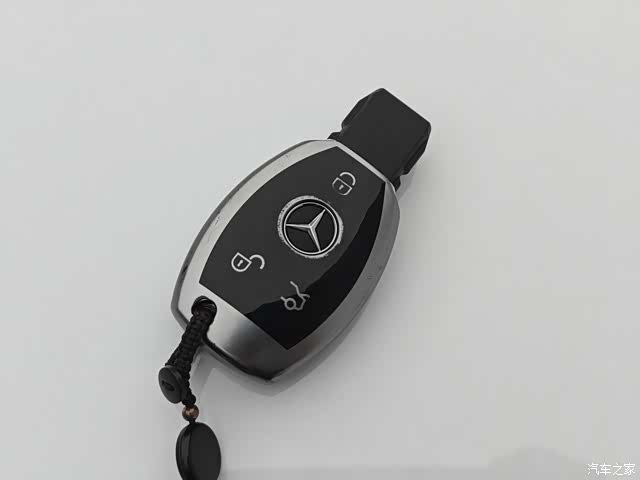Mercedes-Benz C-Class, 2017 11