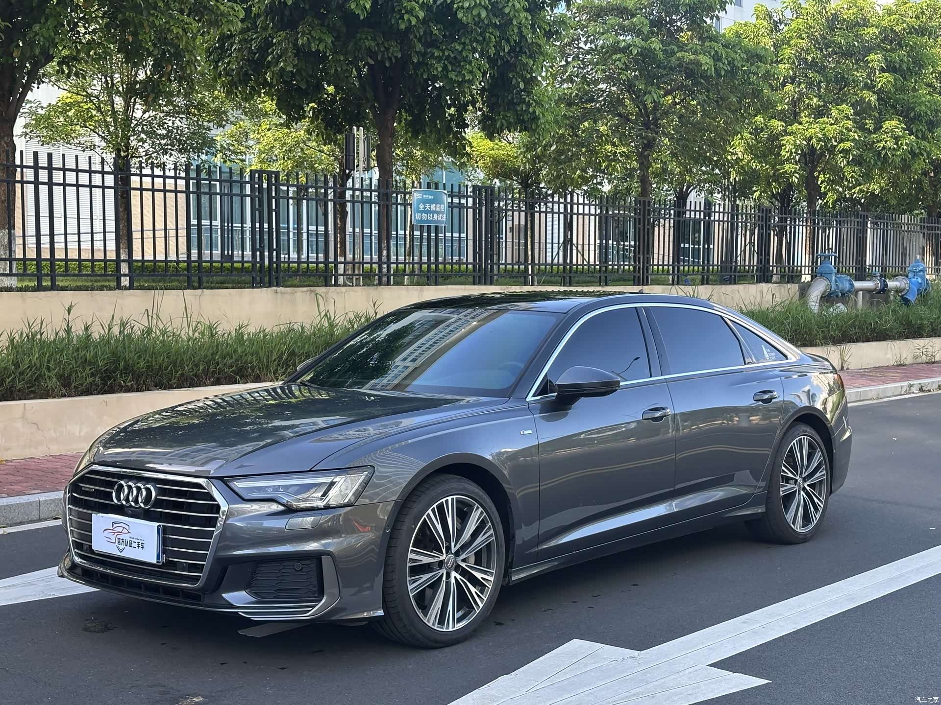 Audi A6L, 2021 1
