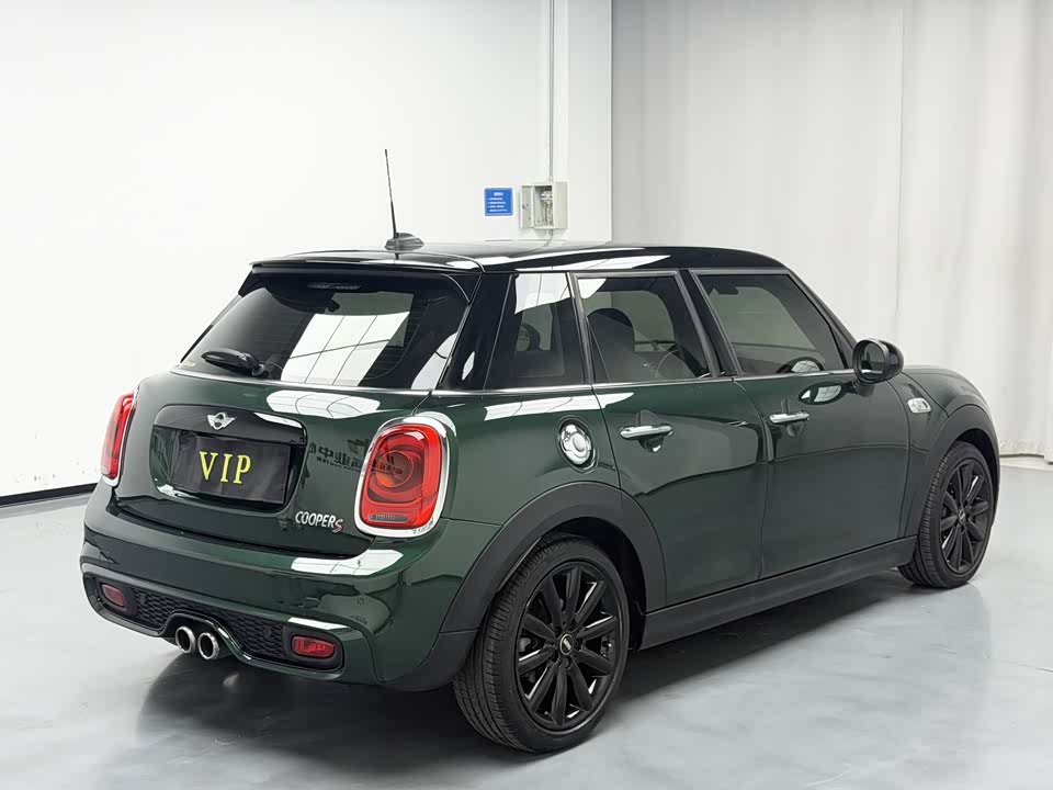 MINI MINI