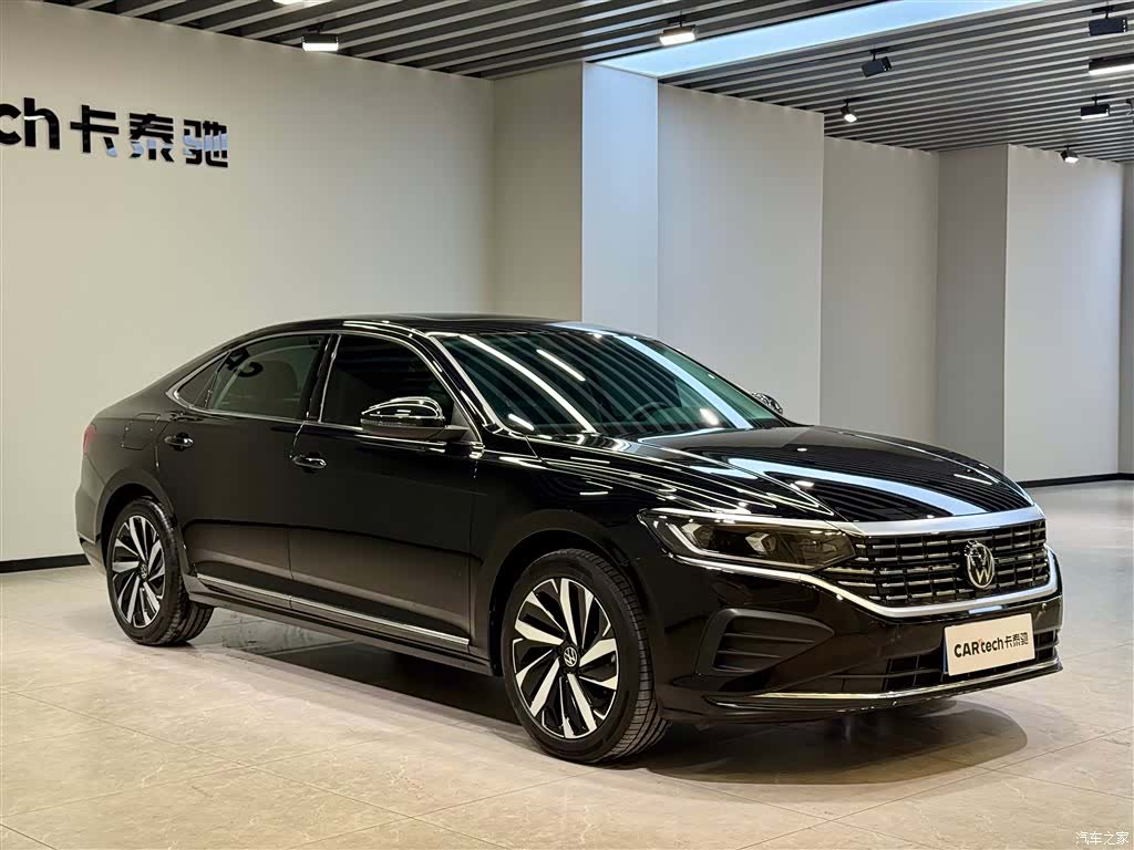 Volkswagen Passat, 2025 2