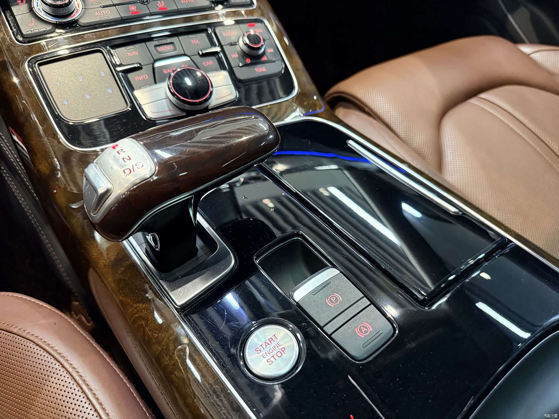 Audi A8L, 2015 22