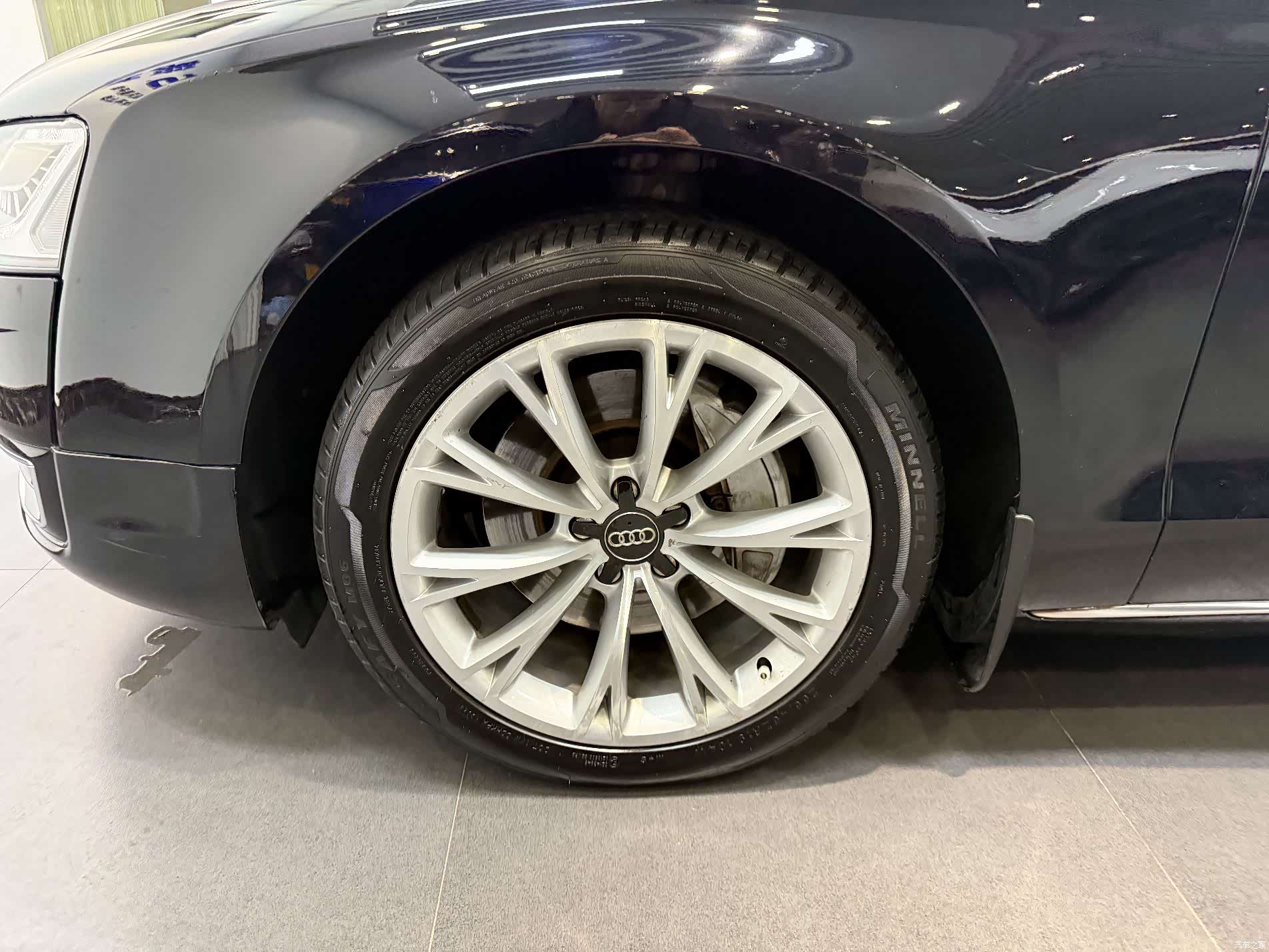Audi A8L, 2015 35