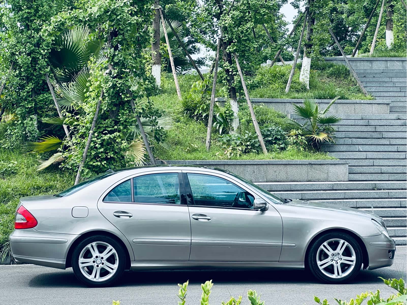 Mercedes-Benz E-Class, 2008 все фото