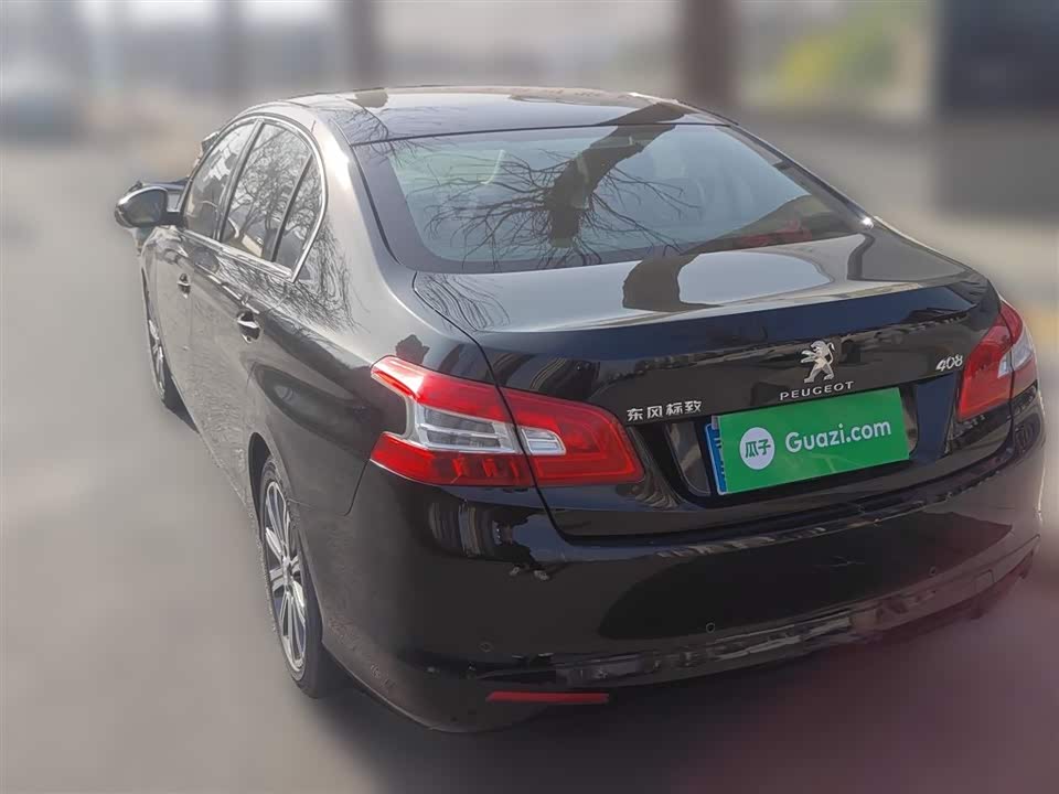 Peugeot 408
