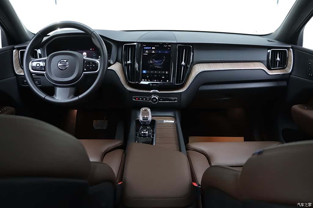 Volvo XC60, 2021 20