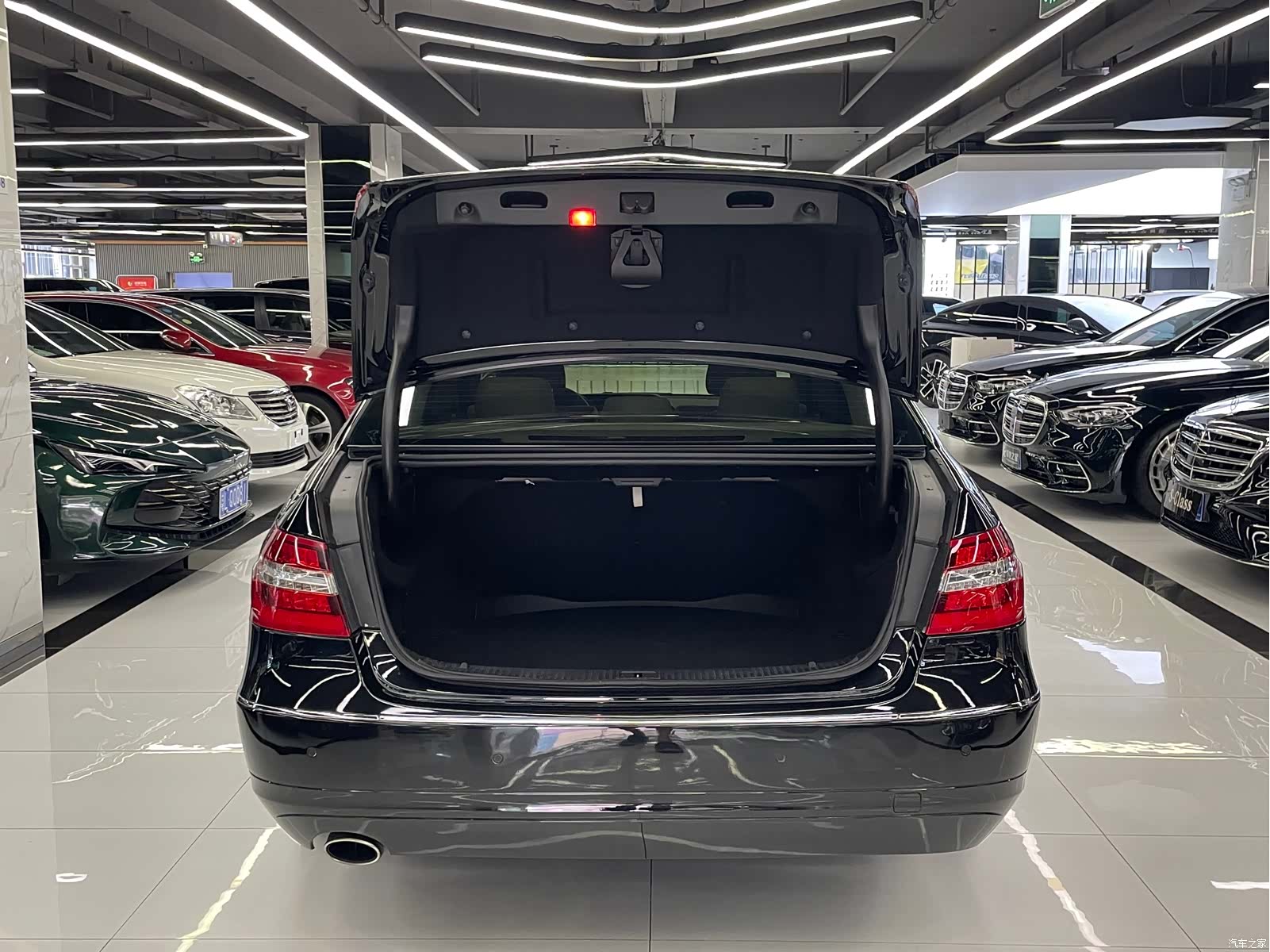 Mercedes-Benz E-Class, 2011 41