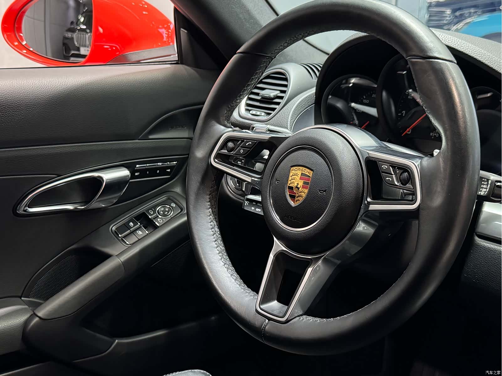 Porsche Cayman, 2017 36