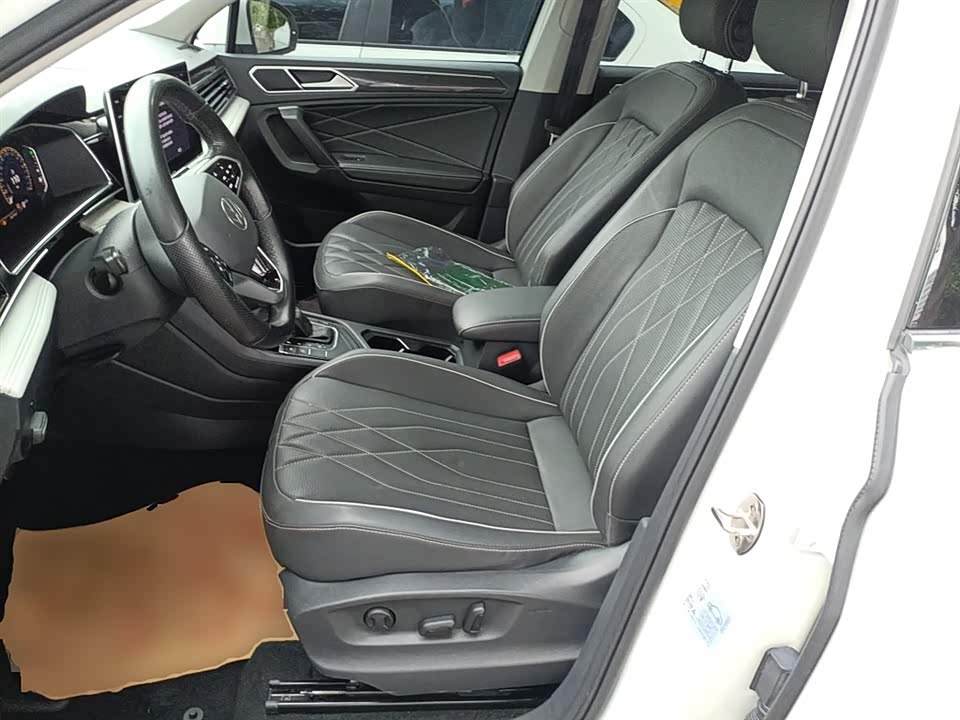 Volkswagen Tiguan L Volkswagen Tiguan L