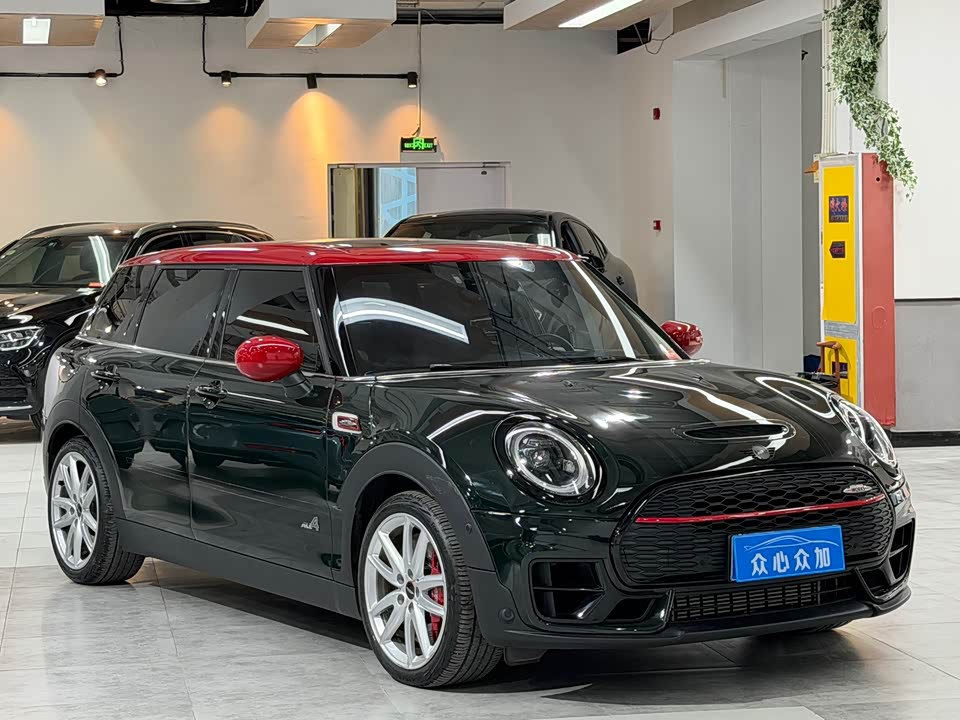 MINI JCW CLUBMAN