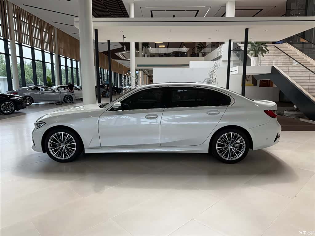 BMW 3 Series, 2019 6