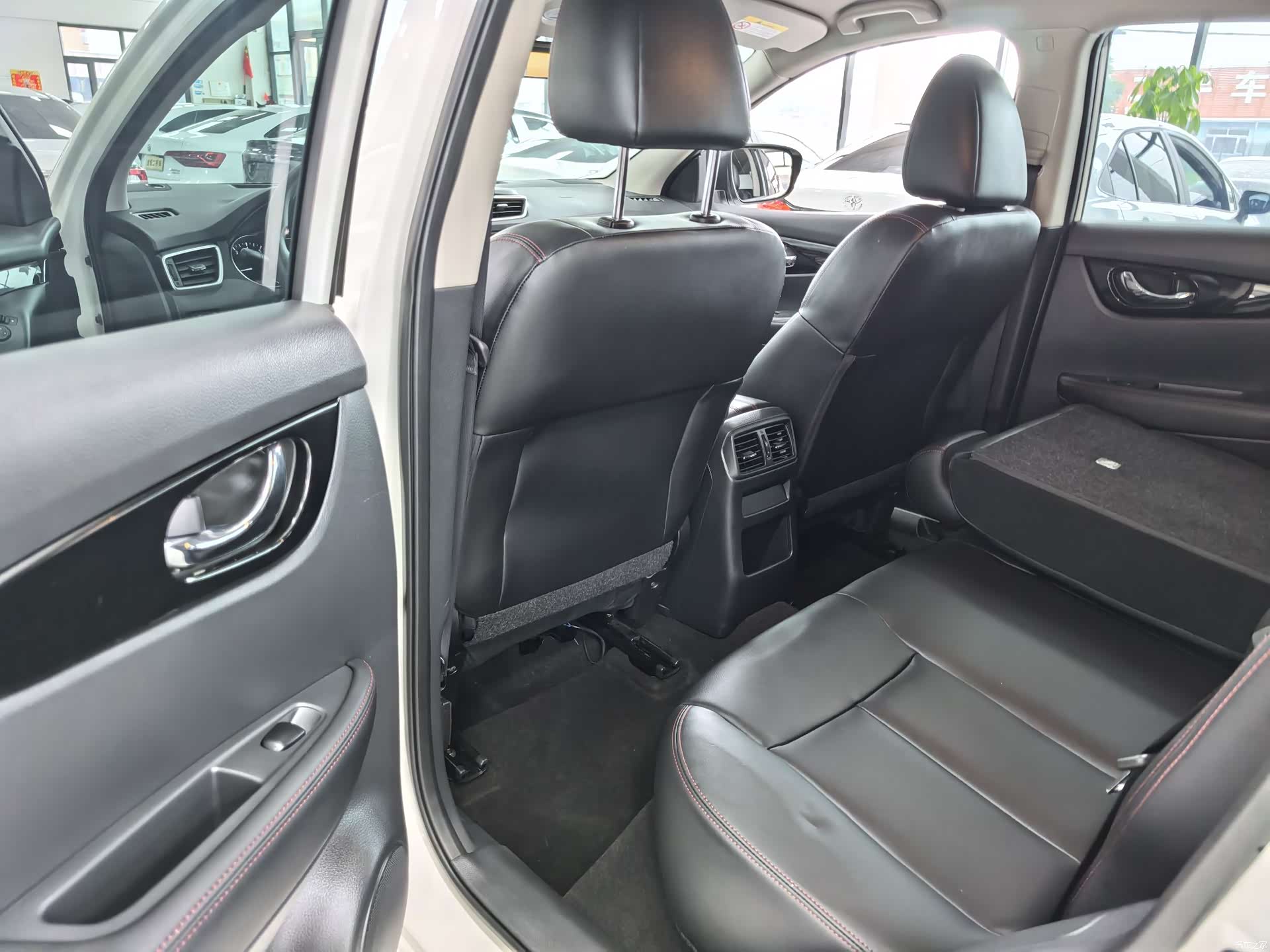 Nissan Qashqai, 2023 10