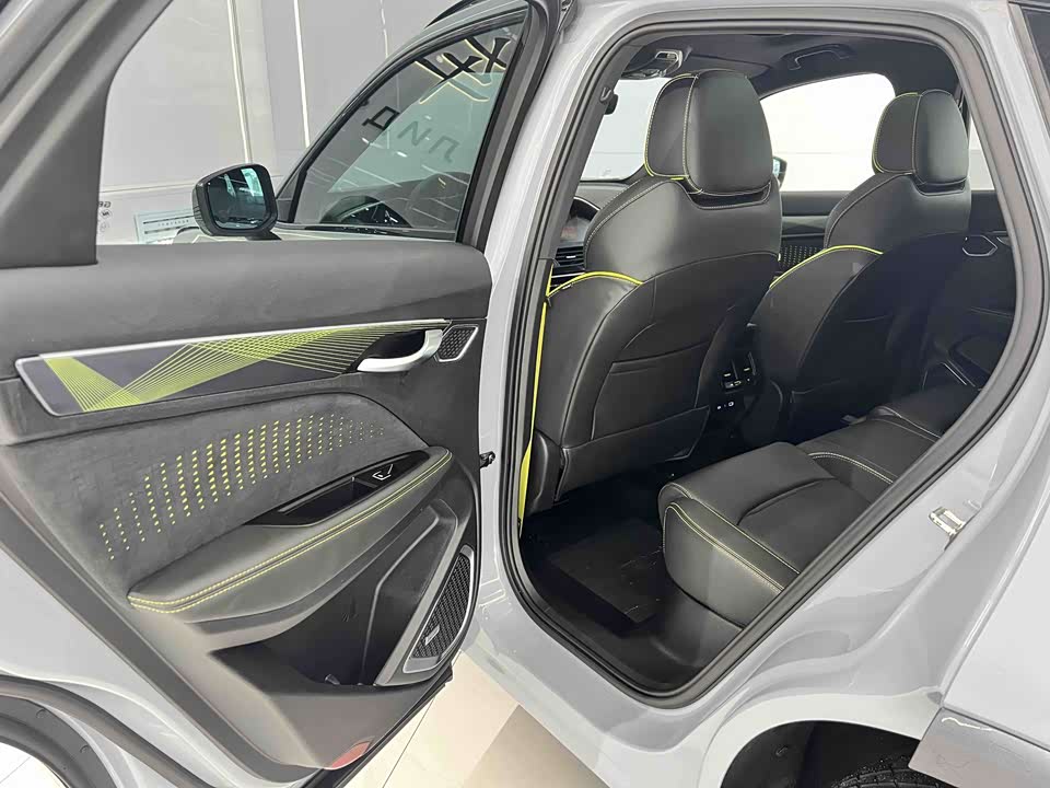 Geely Tugella (рест)