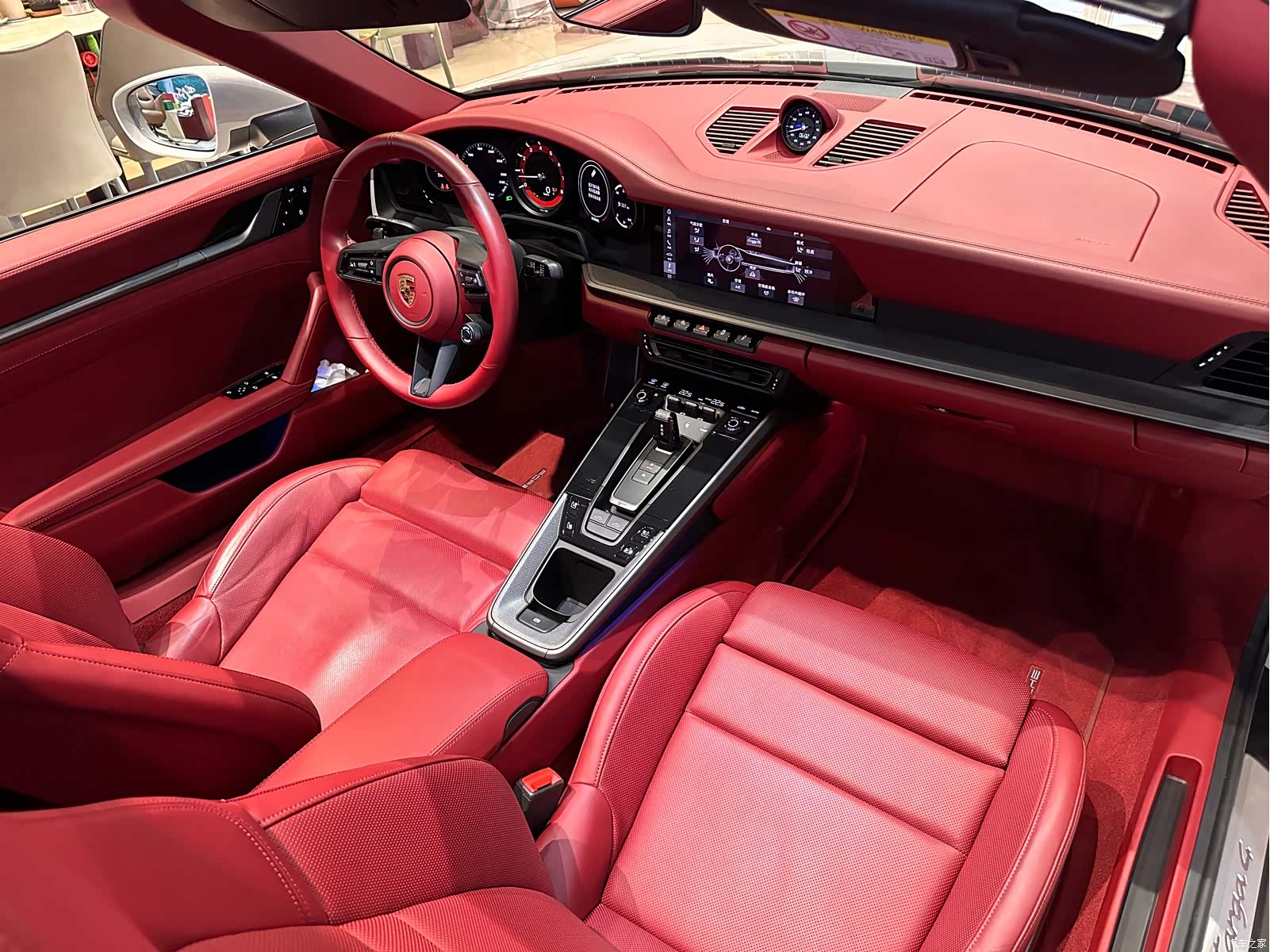 Porsche 911, 2021 26