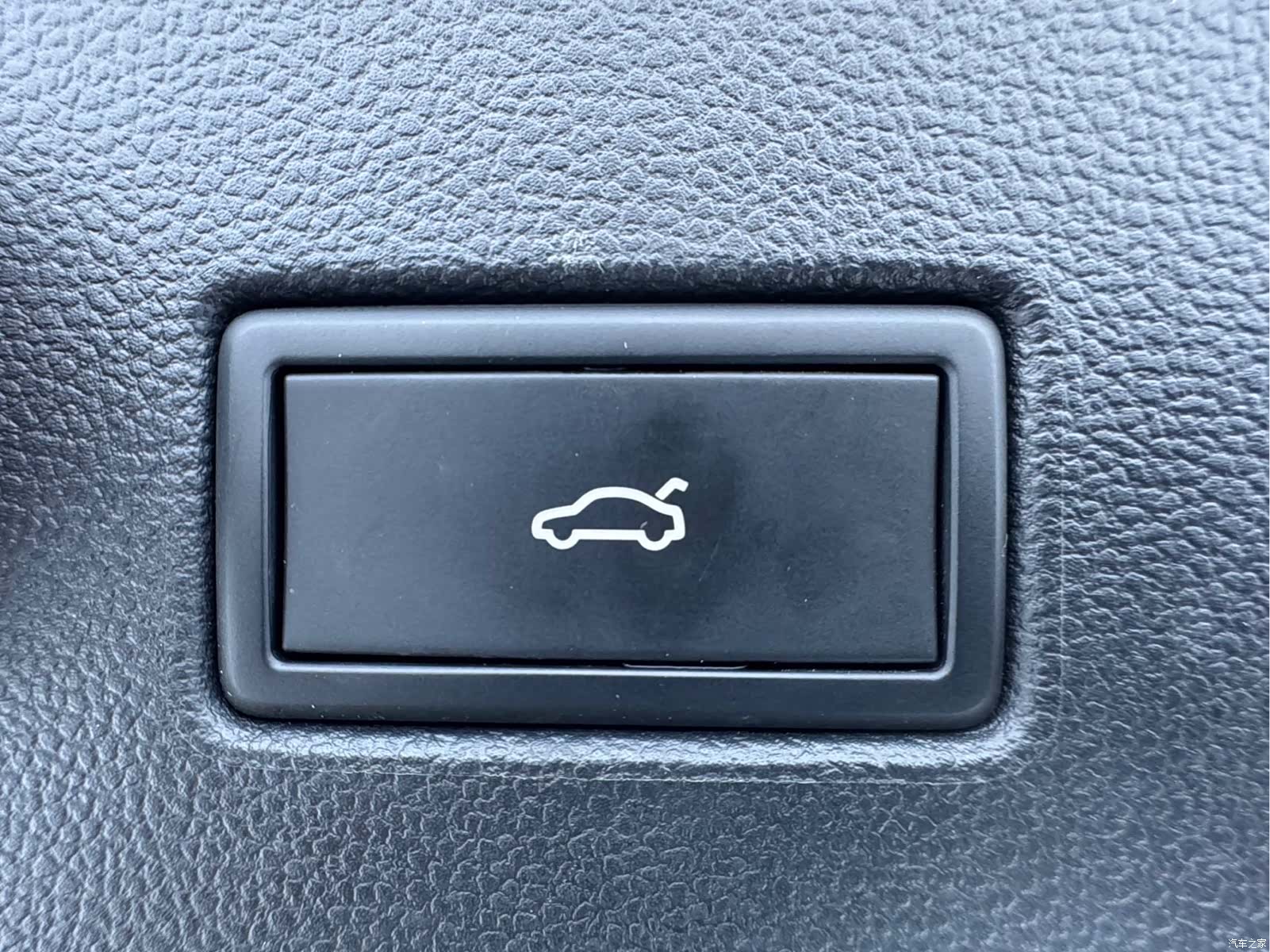 Volkswagen Lamando, 2023 15