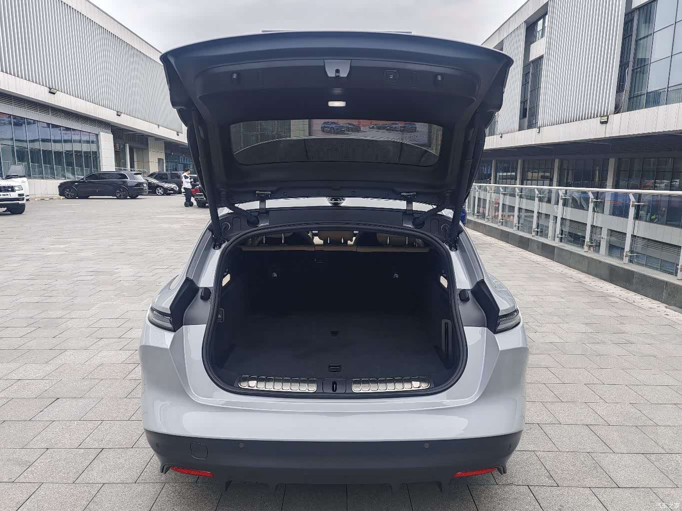 NIO ET5, 2024 15