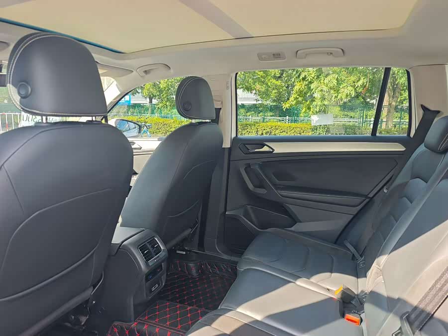 Volkswagen Tiguan L 2018, фото 9