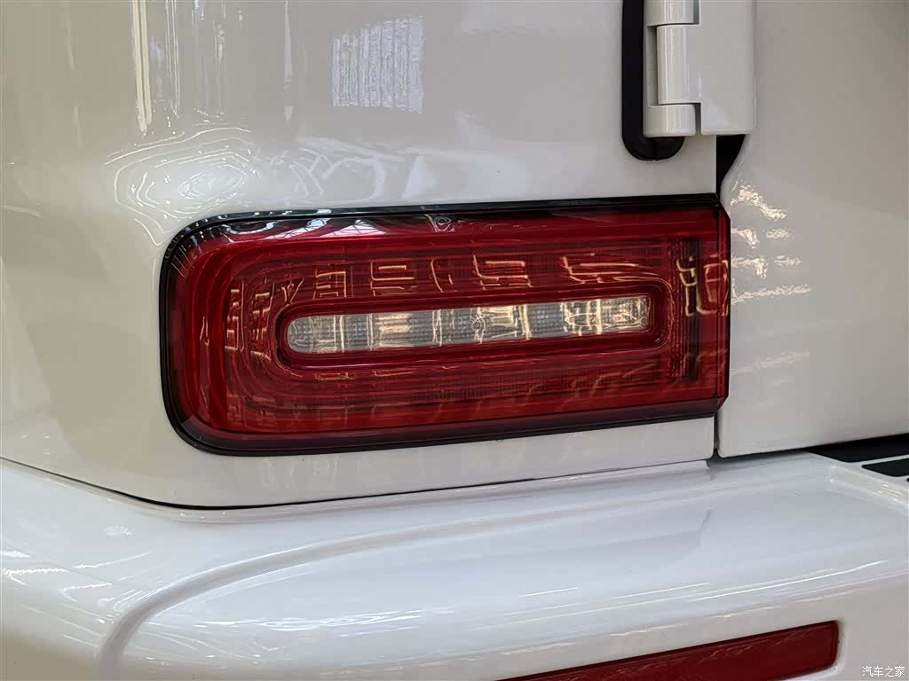 Mercedes-Benz G-Class, 2022 10