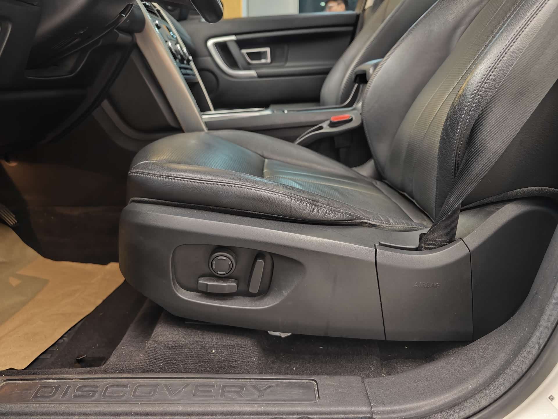 Land Rover Discovery, 2019 10