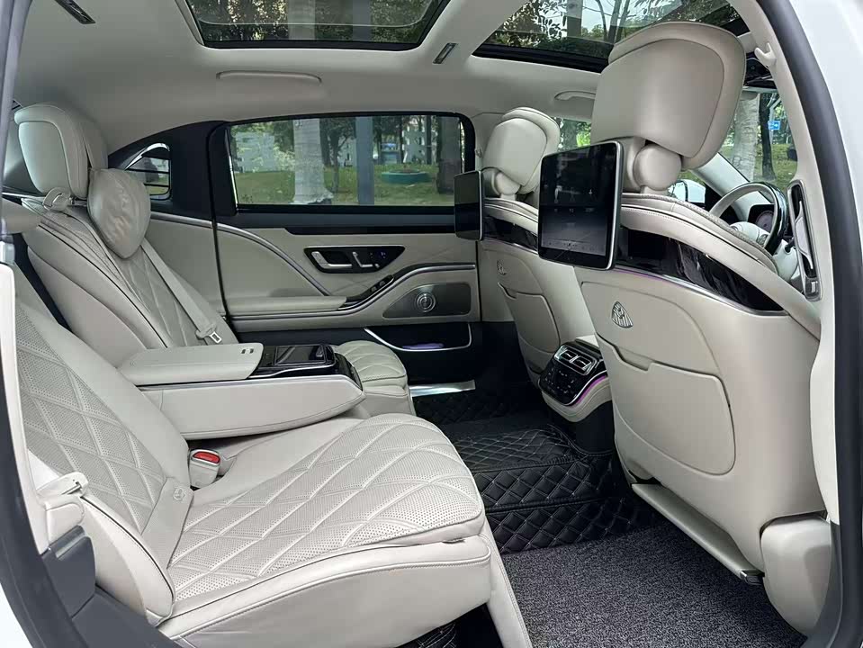 Mercedes-Benz Maybach S-class