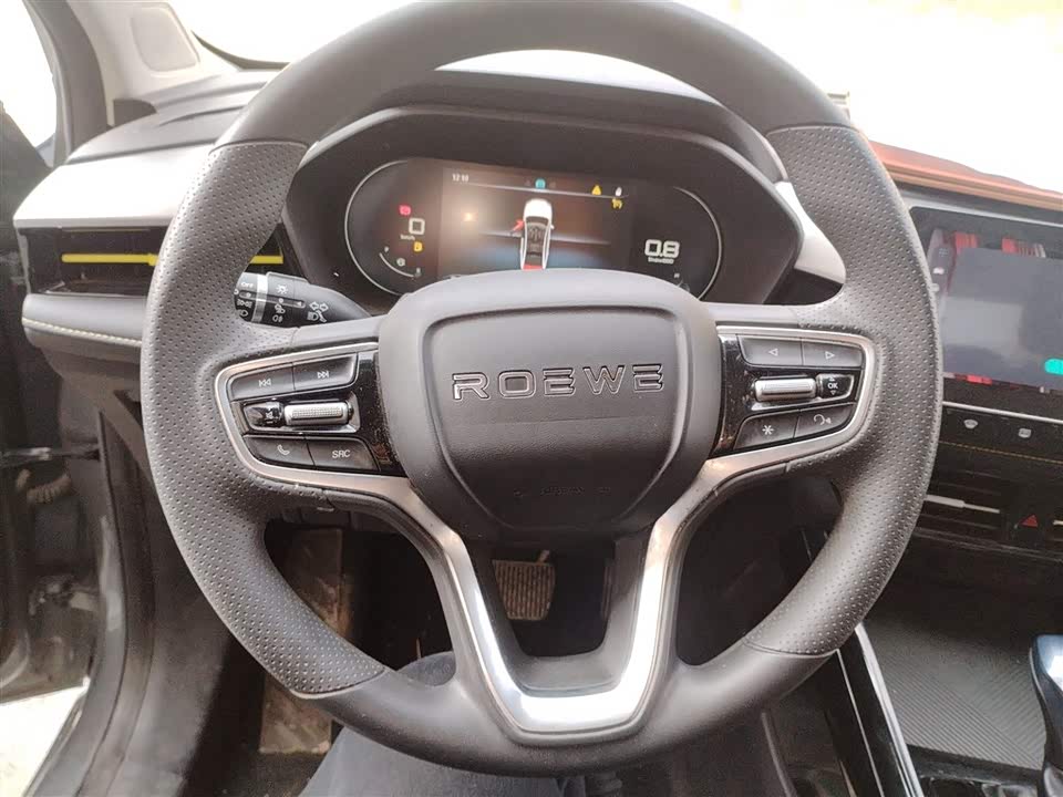 Roewe i5