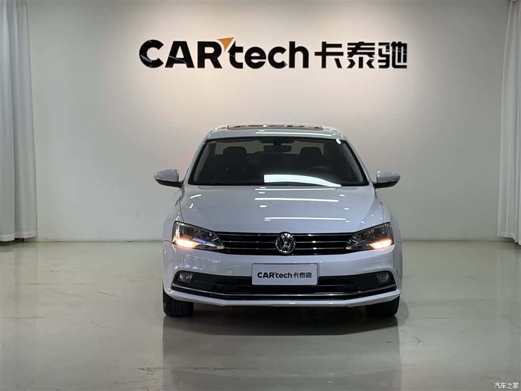 Volkswagen Sagitar, 2019 3