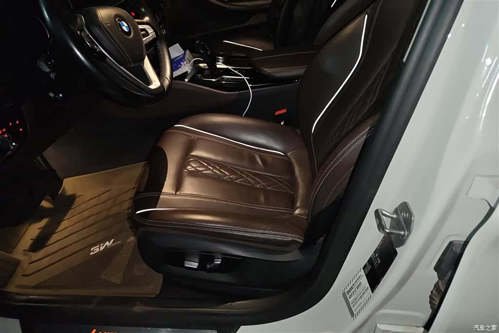 BMW 5 Series, 2018 9