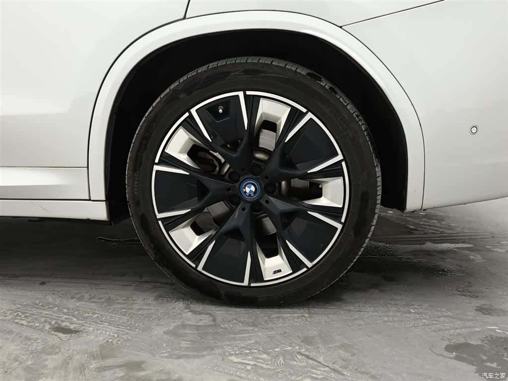 BMW iX3, 2022 9