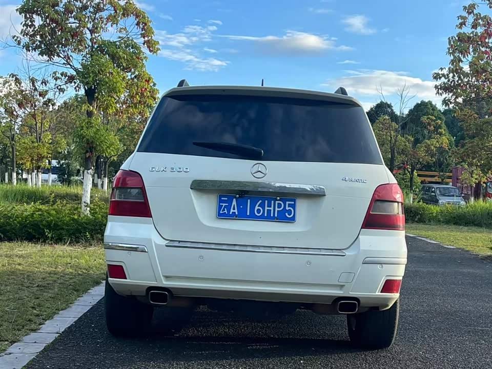 Mercedes-Benz GLK class