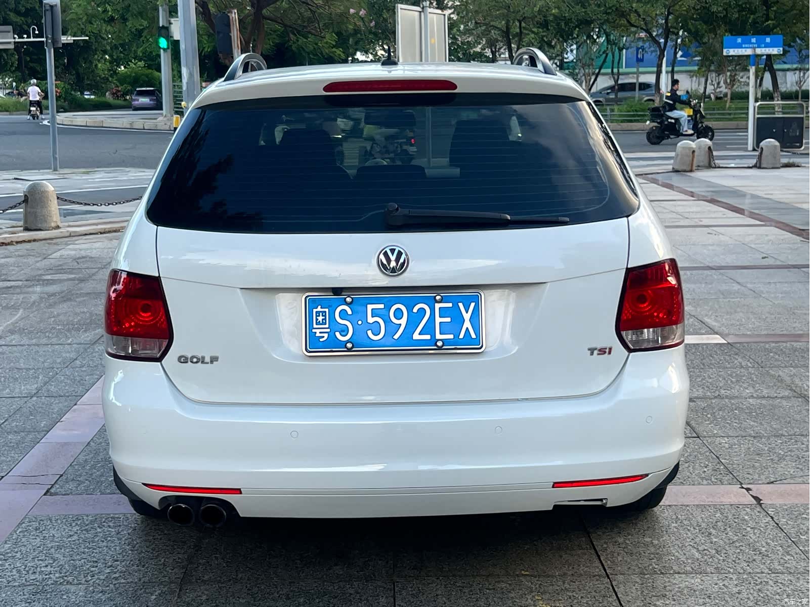 Volkswagen Golf, 2012 все фото