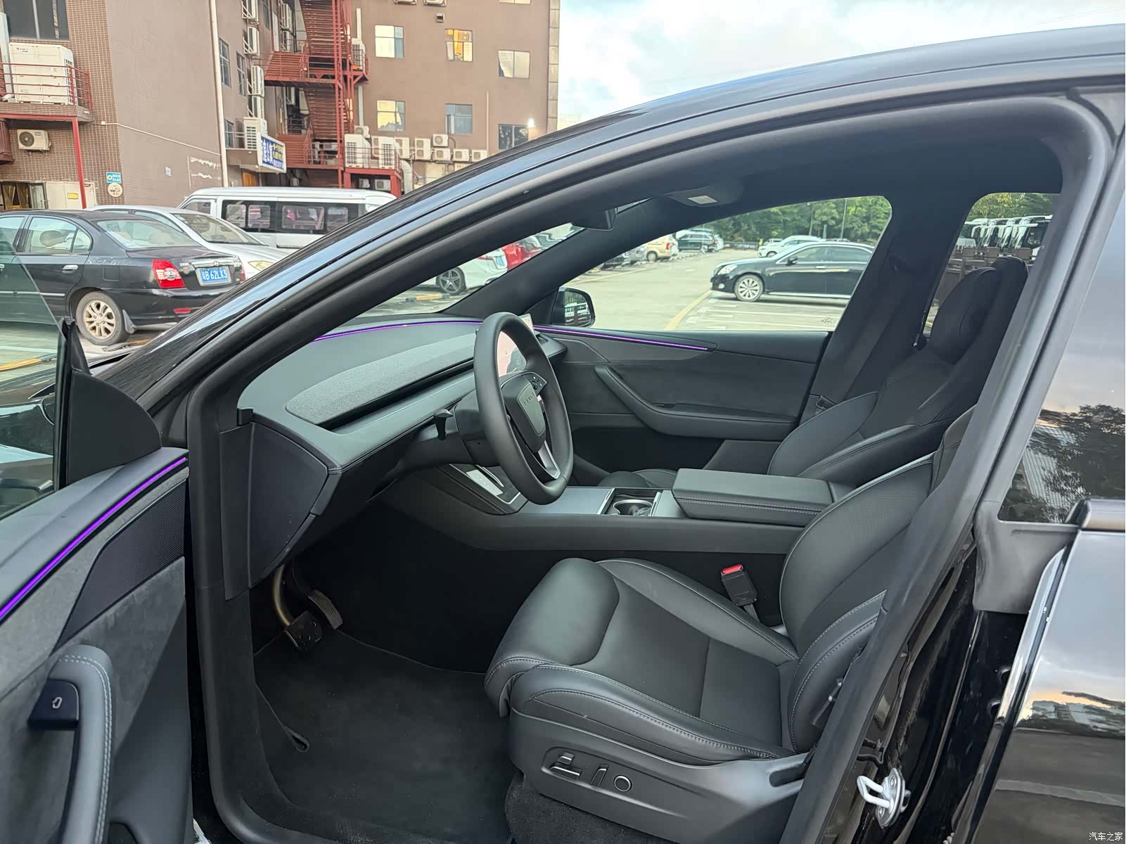 Tesla Model Y, 2026 3