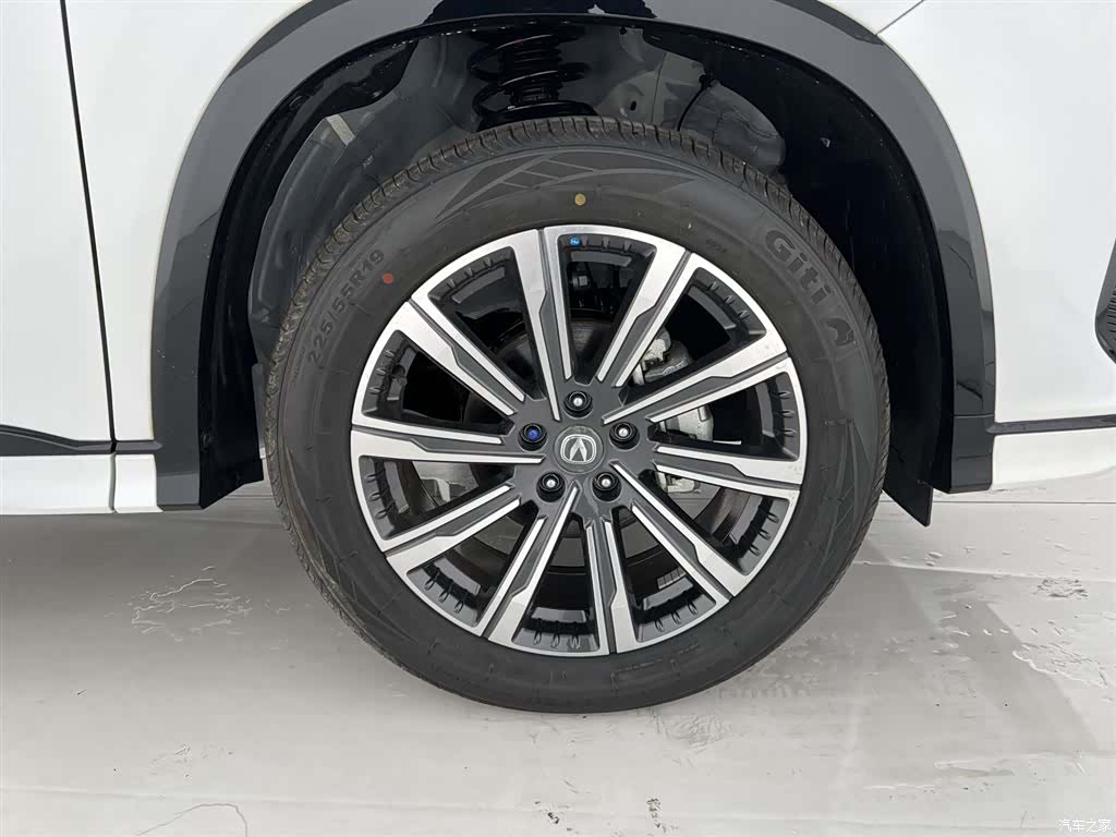 Changan CS75, 2025 7
