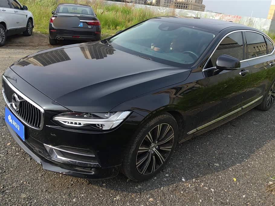 Volvo S90