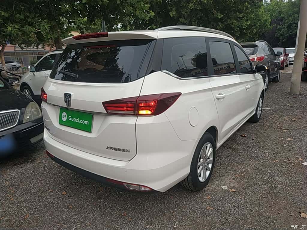 Wuling 360, 2018 7