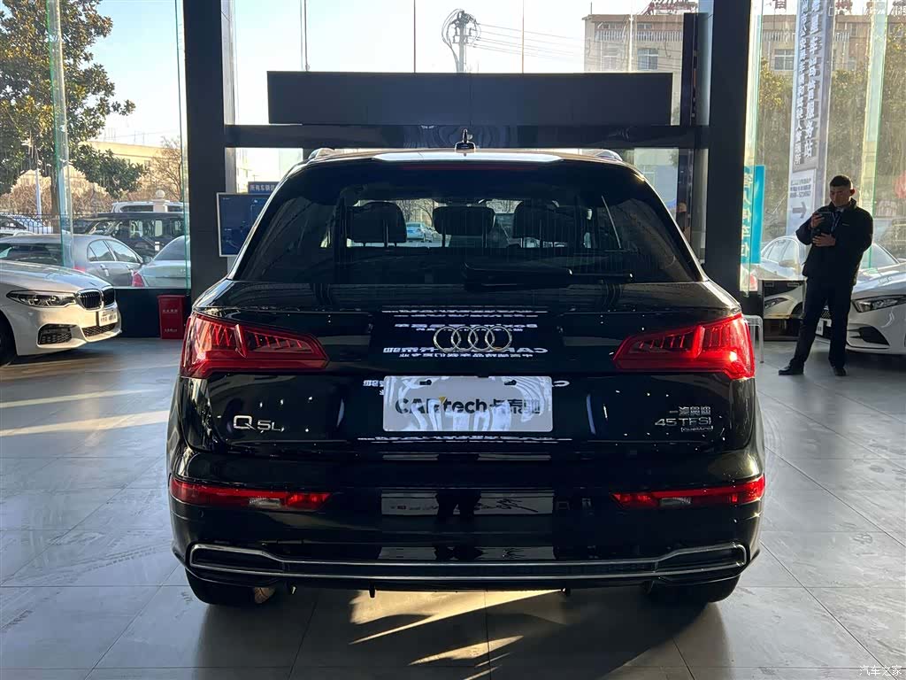 Audi Q5L, 2020 6
