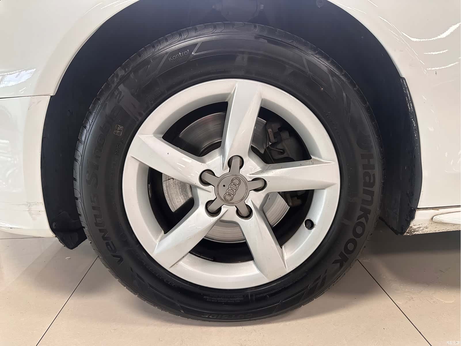 Audi A4L, 2013 14