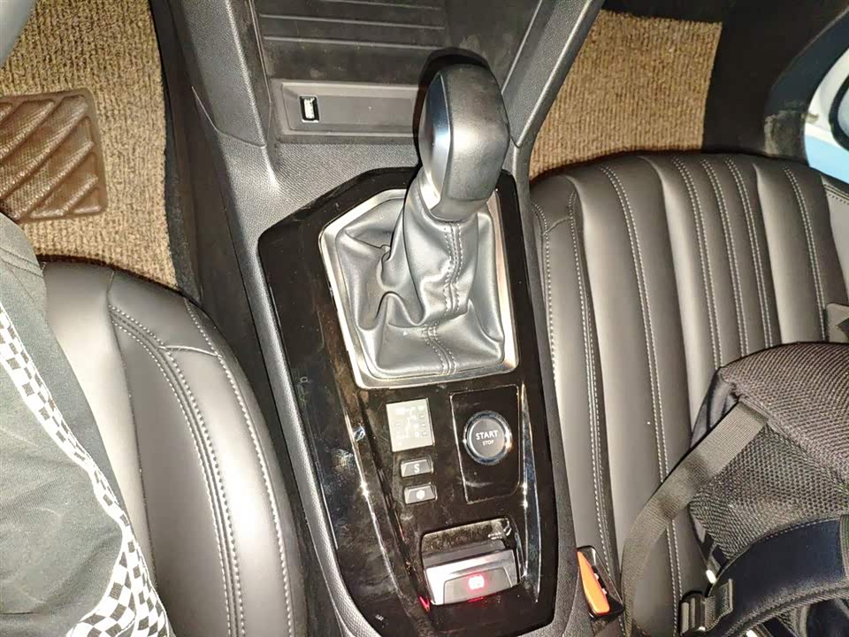 Peugeot 408 Peugeot 408