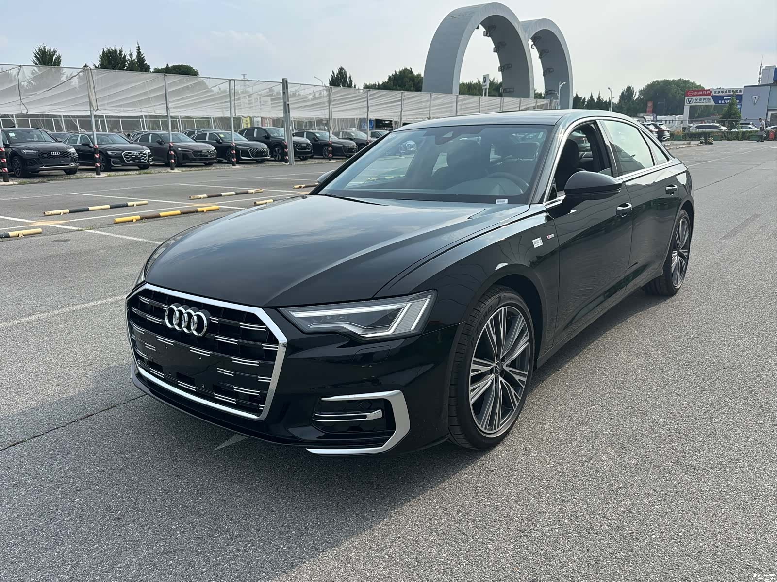 Audi A6L, 2026 1