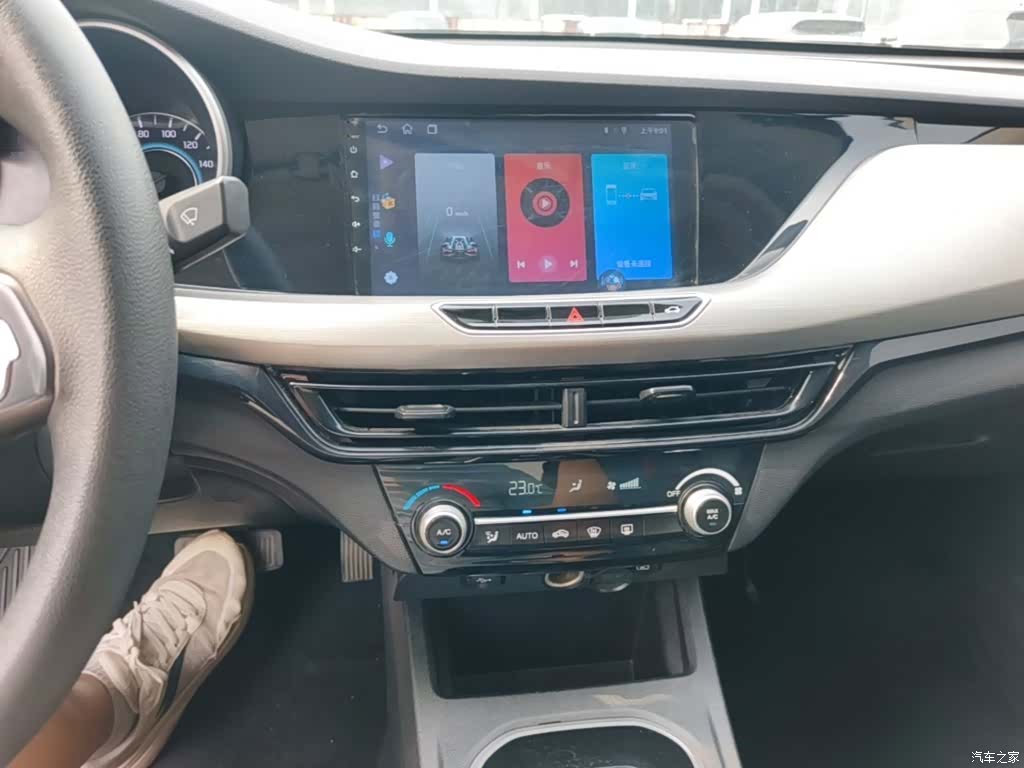 Changan Eado, 2022 13