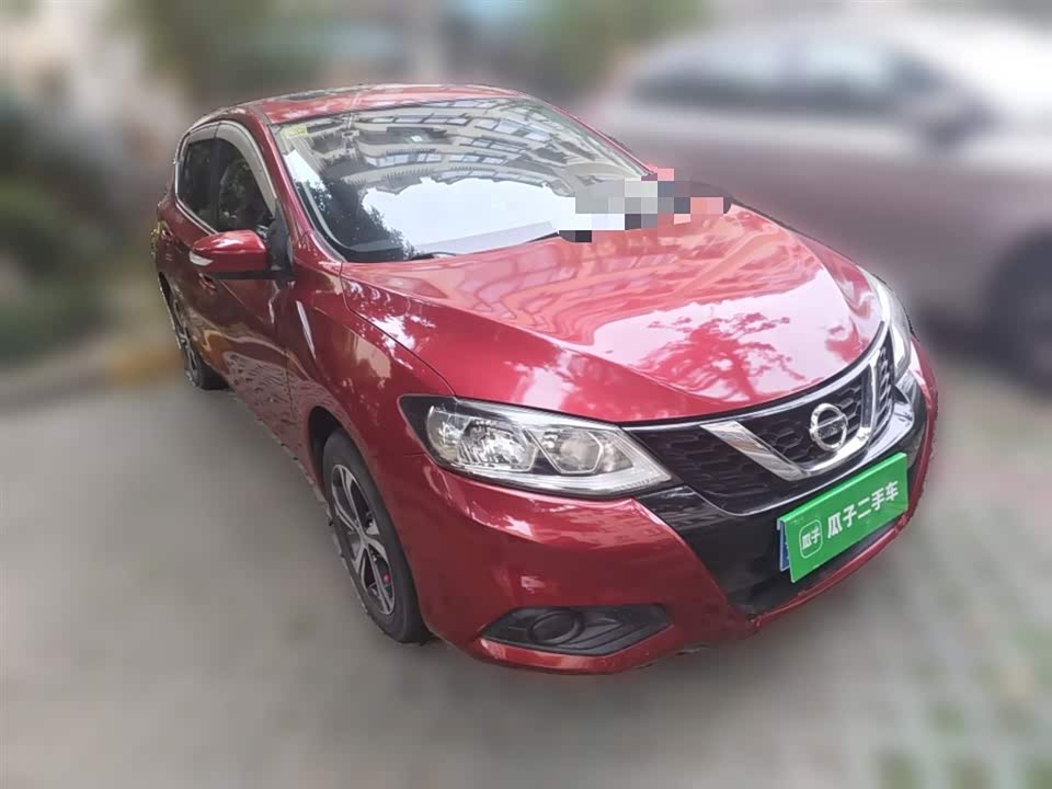 Nissan TIIDA