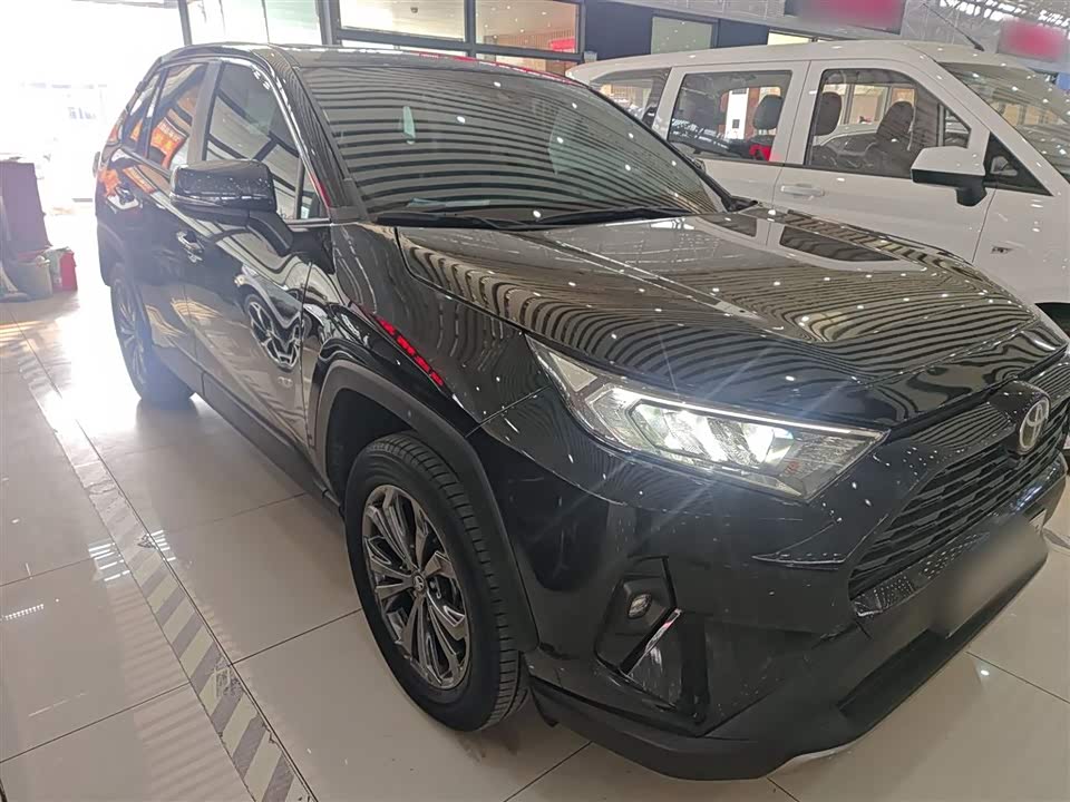 Toyota RAV4 Rongfang