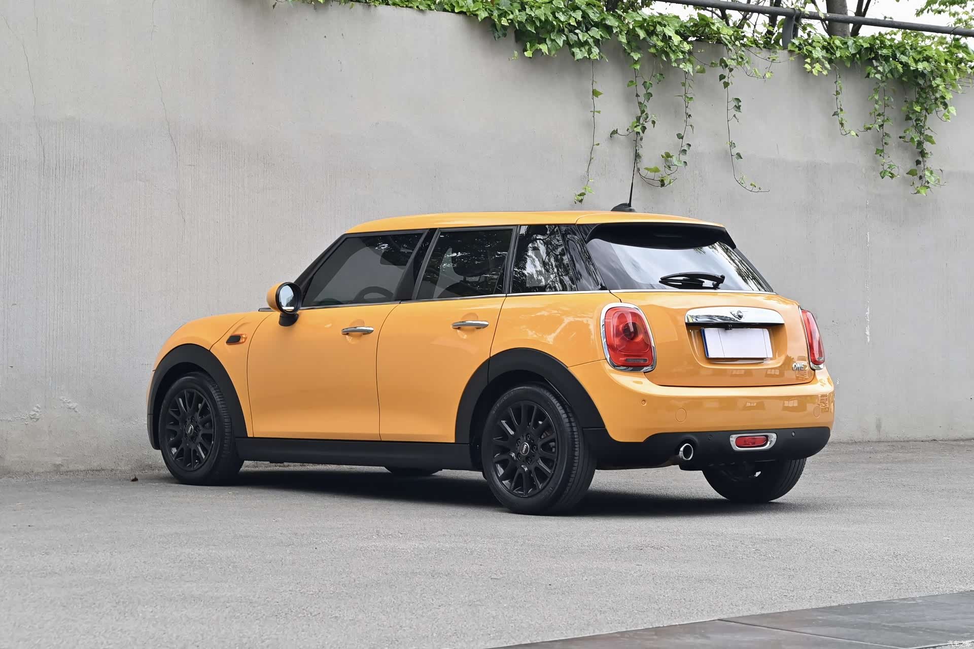 Mini ONE, 2017 18