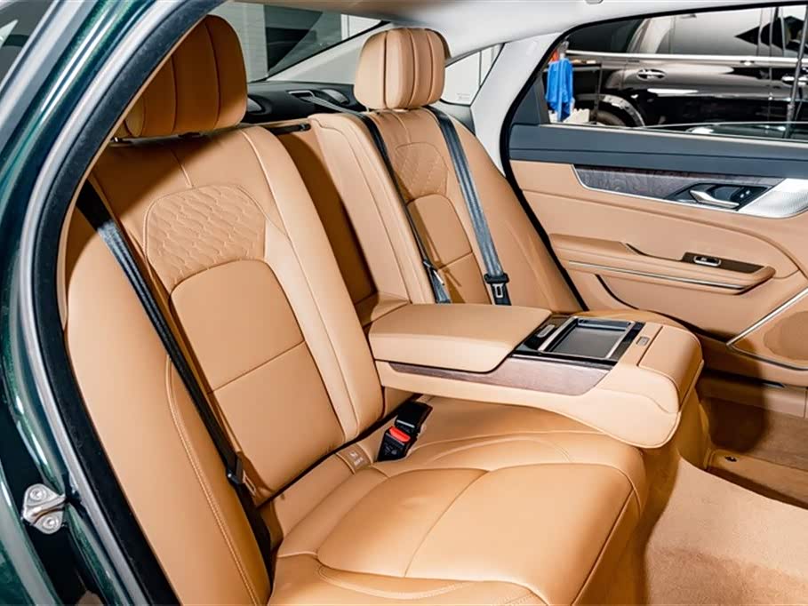 Jaguar XFL