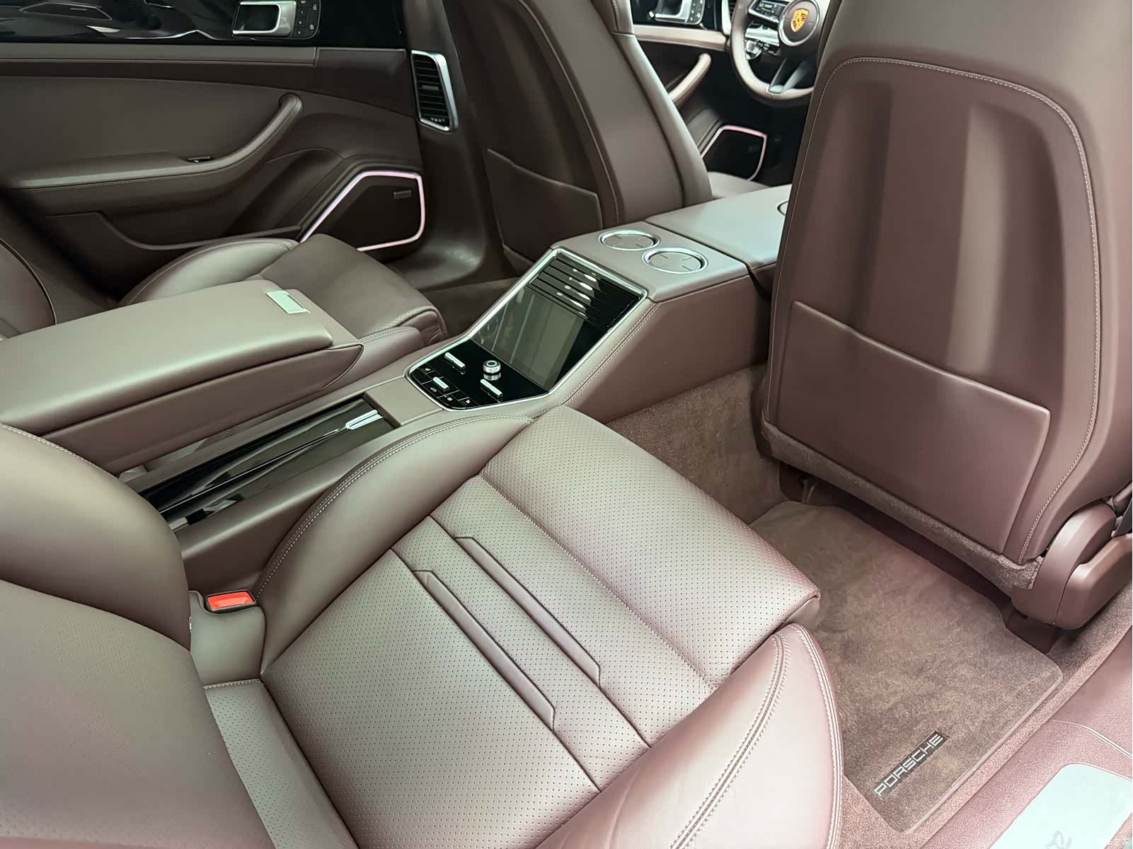 Porsche Panamera, 2022 39