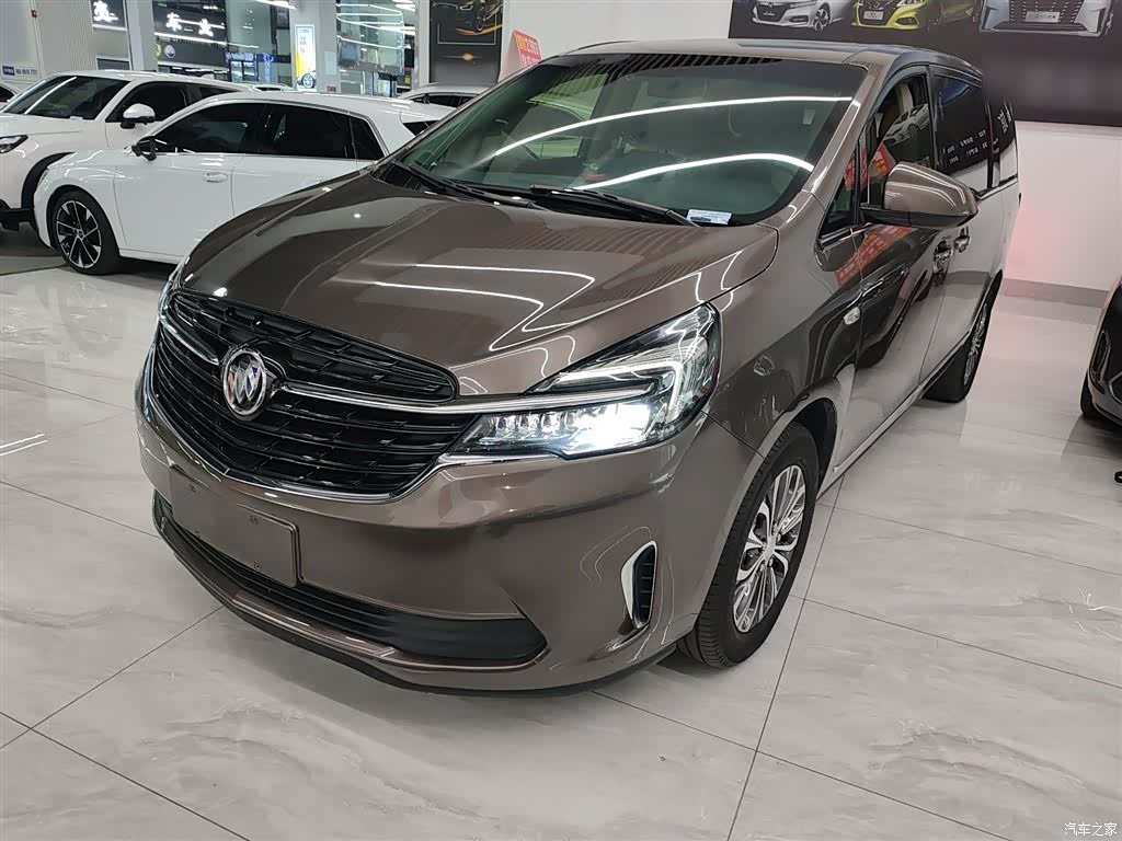 Buick GL8, 2022 2