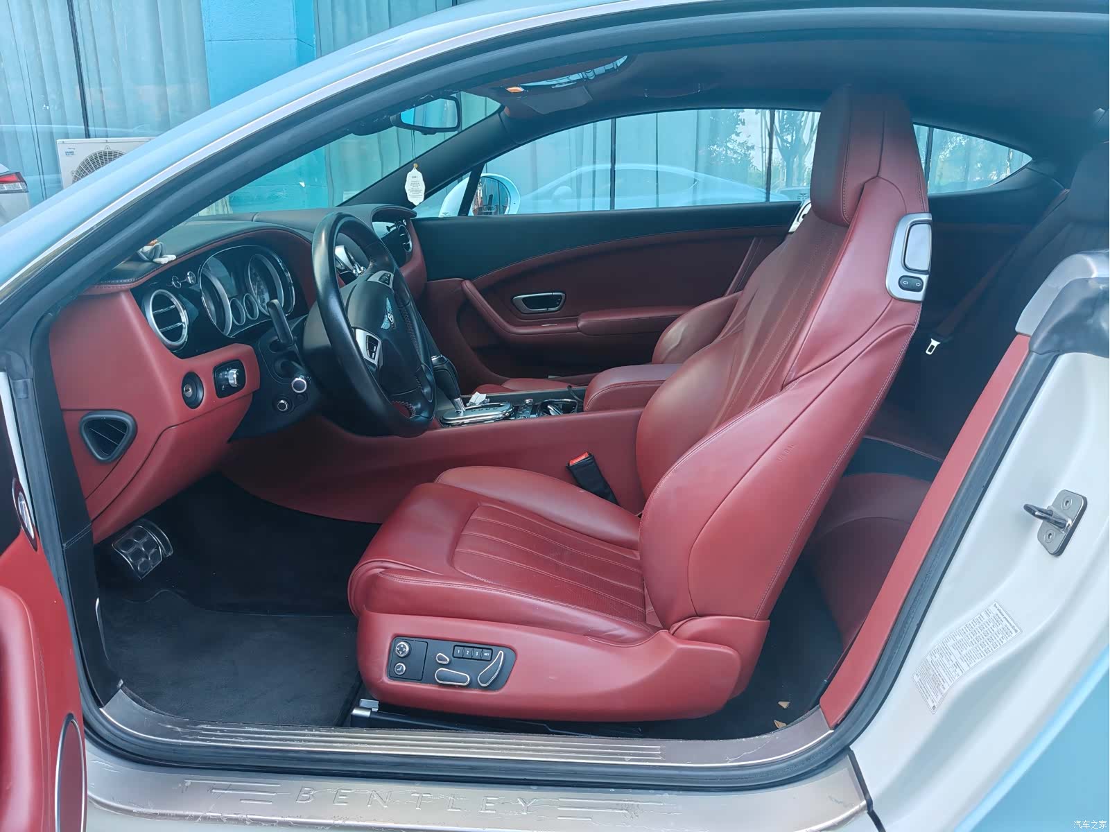 Bentley Continental GT, 2014 6