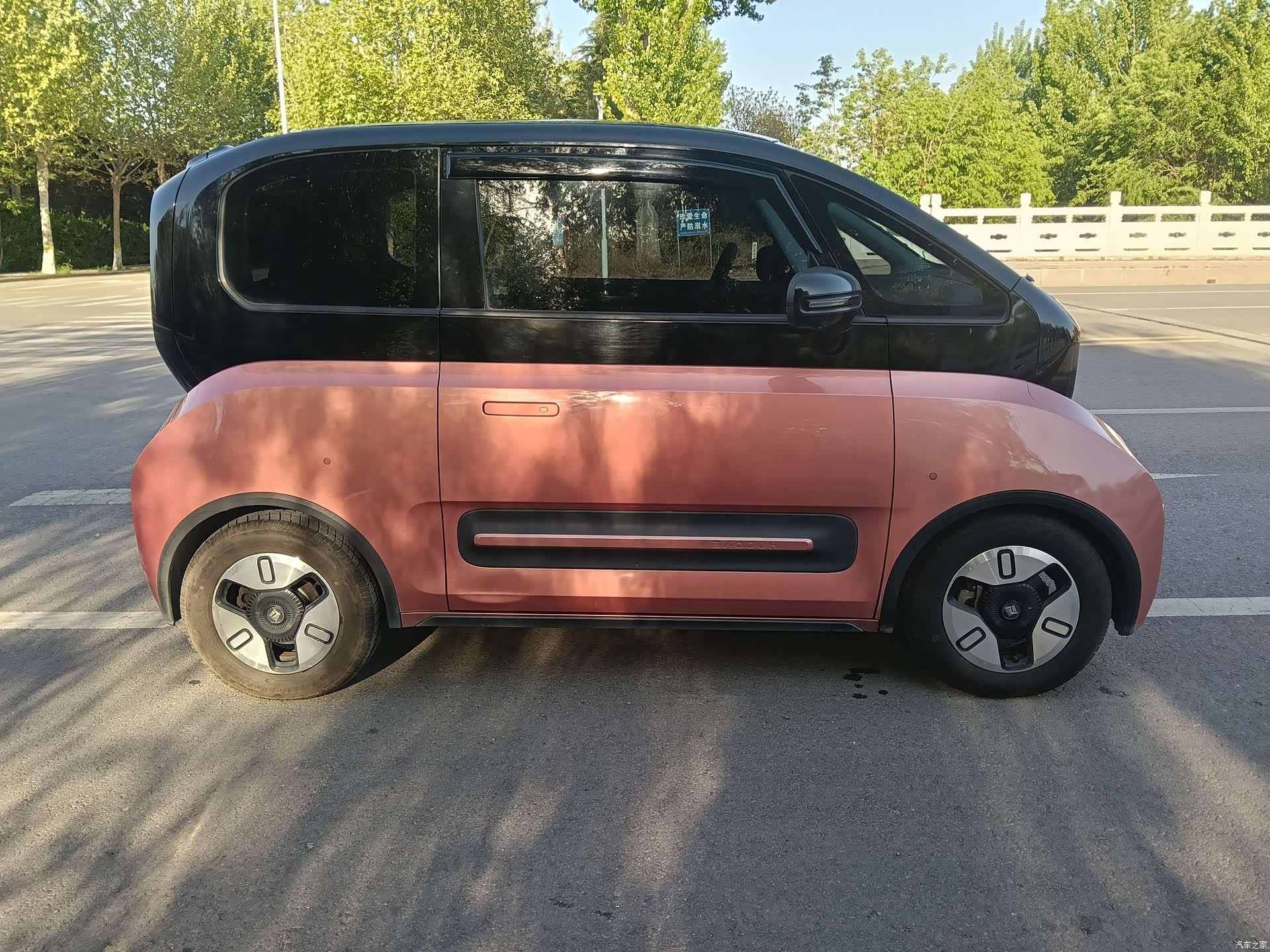 Wuling E300, 2020 4