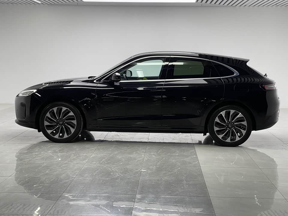 AITO Ask the world M5