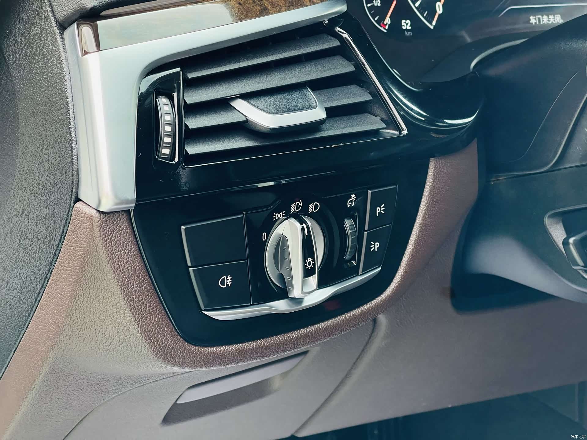BMW 5 Series, 2019 12