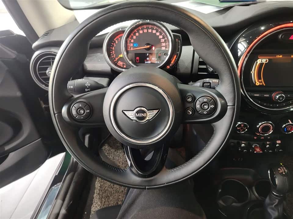 MINI MINI