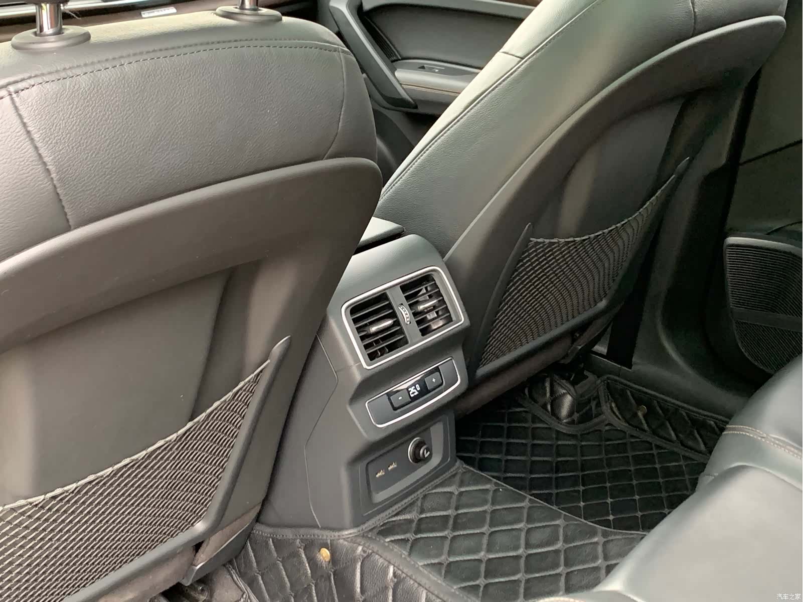 Audi Q5L, 2020 9